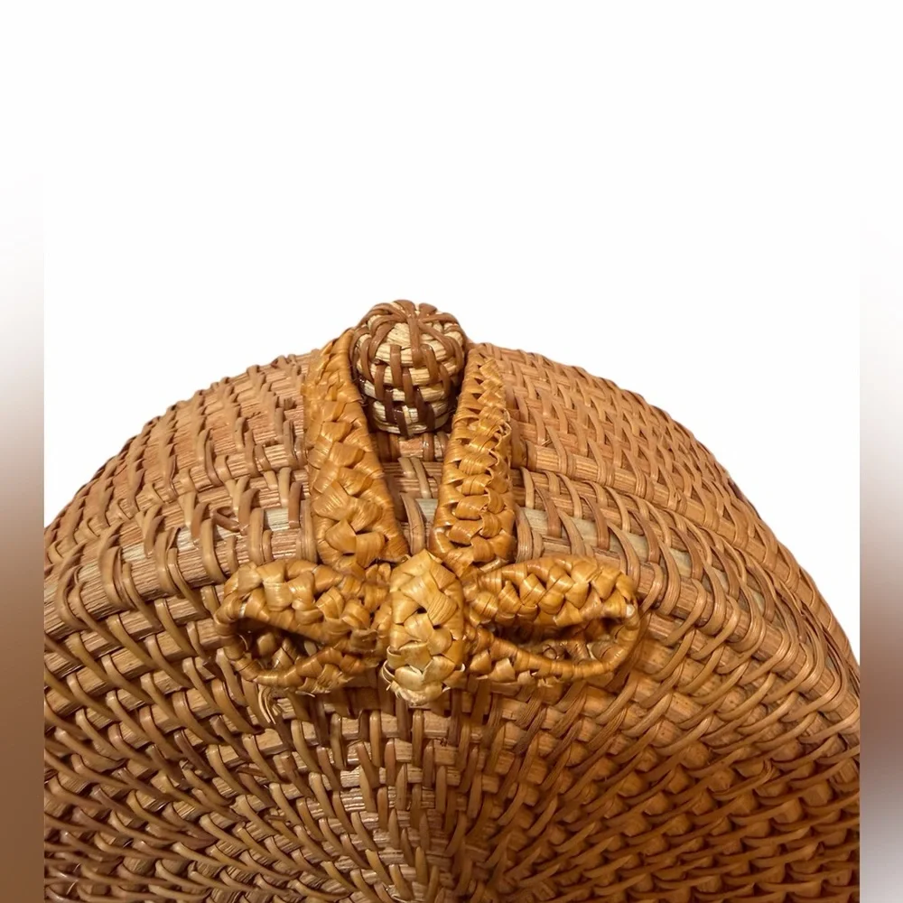 Brown Rattan Woven Crossbody Bag - Picture 2 of 7
